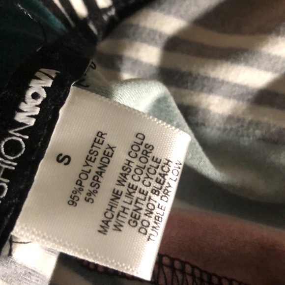 Fashion nova fitted pants - Picture 4 of 8